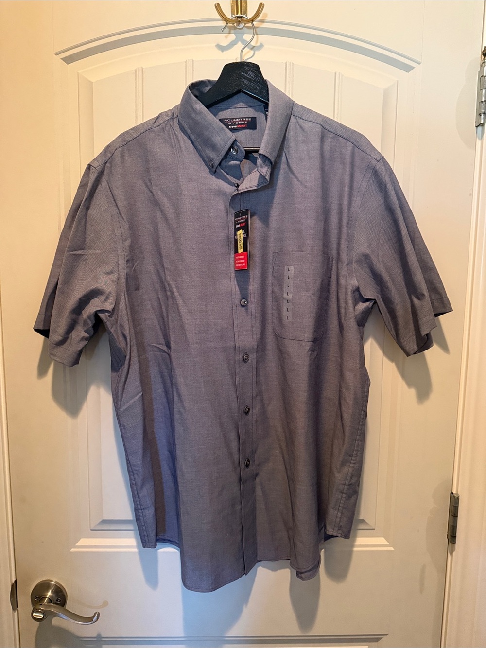 Roundtree & Yorke Short-Sleeve Button-Down Shirt in Slate Gray